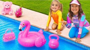 🏊♂️ АЛИСА Тестирует Розовые Игрушки в Бассейне! 💦 Челлендж Лабиринта! 🍦 Кафе Мороженого!