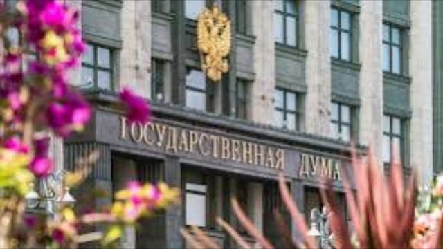 В России предложили платить неработающим матерям родительскую зарплату