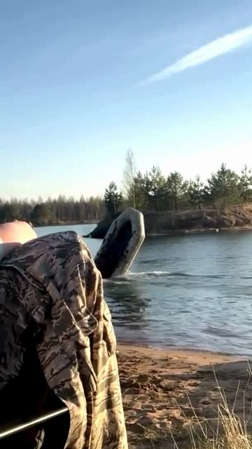 Перевёртышь на лодке