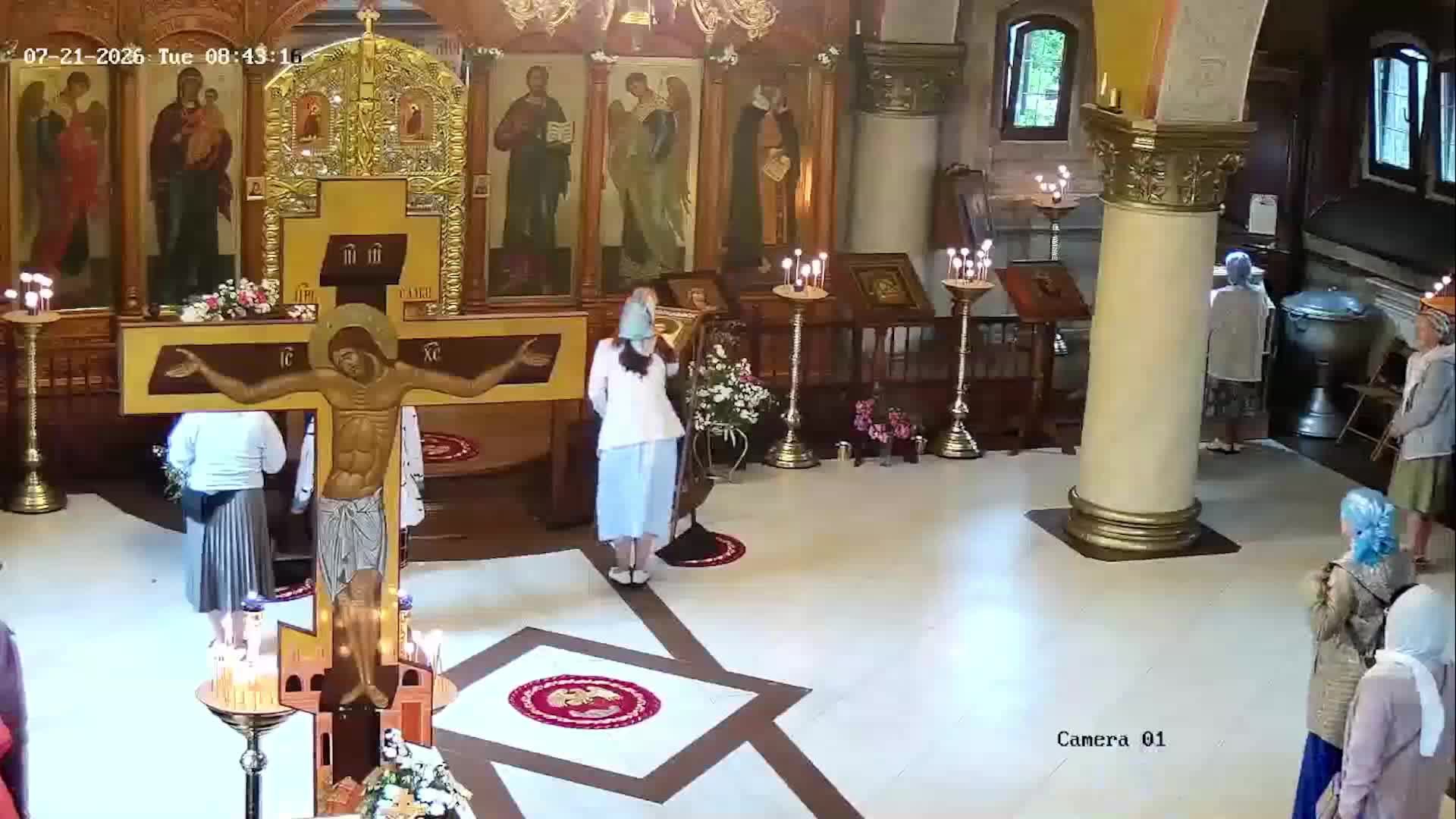 Божественная литургия. 21.07.2026 в 9-00. смотреть онлайн