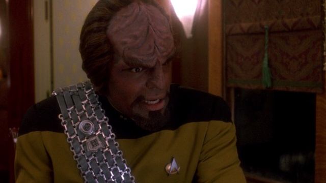 Звездный путь: Следующее поколение - 7 сезон 23 серия / Star Trek: TNG смотреть онлайн