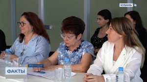 Круглый стол на тему женщин в политике провела депутат Головченко в Краснодаре