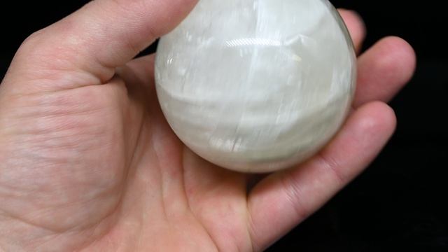Шар-линза из исландского шпата диаметр 60-62мм. 2037384