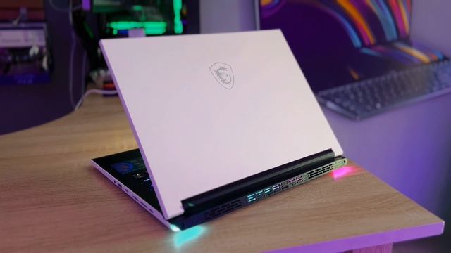Ноутбук MSI Stealth 14 Studio A13VE-226RU смотреть онлайн