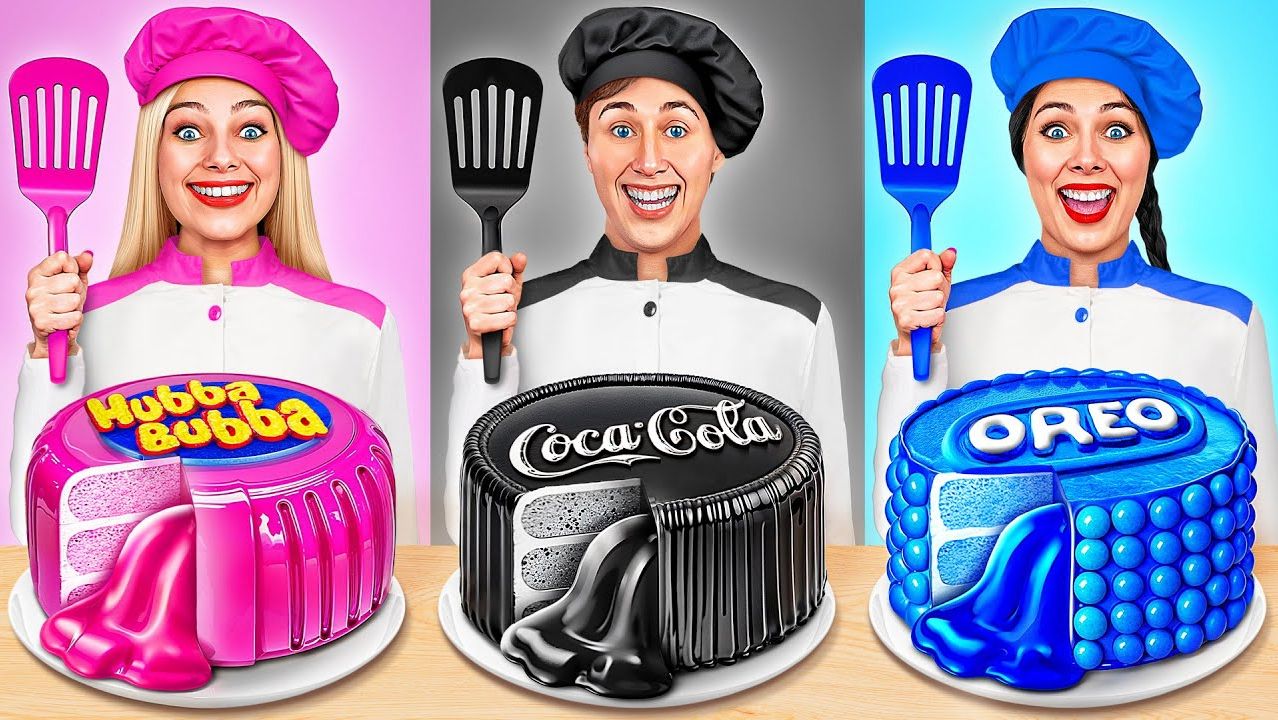 Розовая VS Черная VS Синяя Еда Кулинарный Челлендж от Multi DO Smile смотреть онлайн