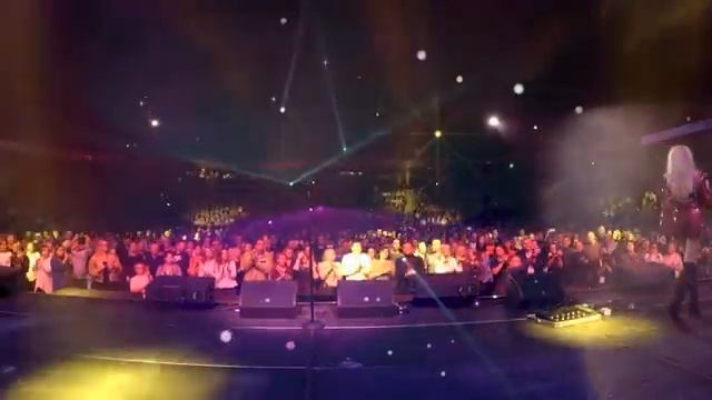 Lian Ross - SAY YOU´ll NEVER - The Bobby To Mix! The Anniversary Special Brand New Mix!