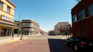 🇺🇸 Хейс, Канзас - Поездка по городу и государственому университету Форт-Хейс / 2026 / 4K (2160p)