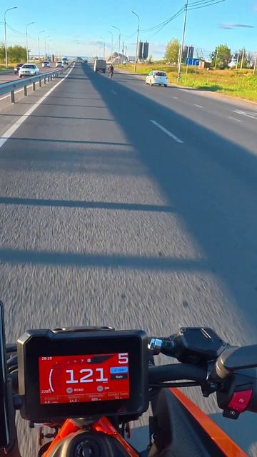 Катаюсь на мотоцикле летним вечером - KTM Duke 390 #moto #motovlog #ktm #ktmduke
