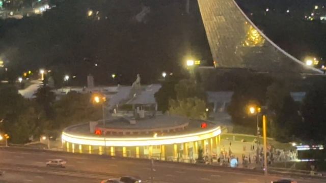Москва - панорама из окна гостиницы Космос