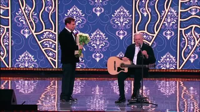 Юрий Стоянов
