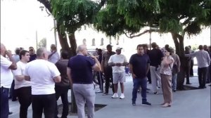 Рыбоводы_Армении_протестуют_у_здания_правительства_из_за_закрытия