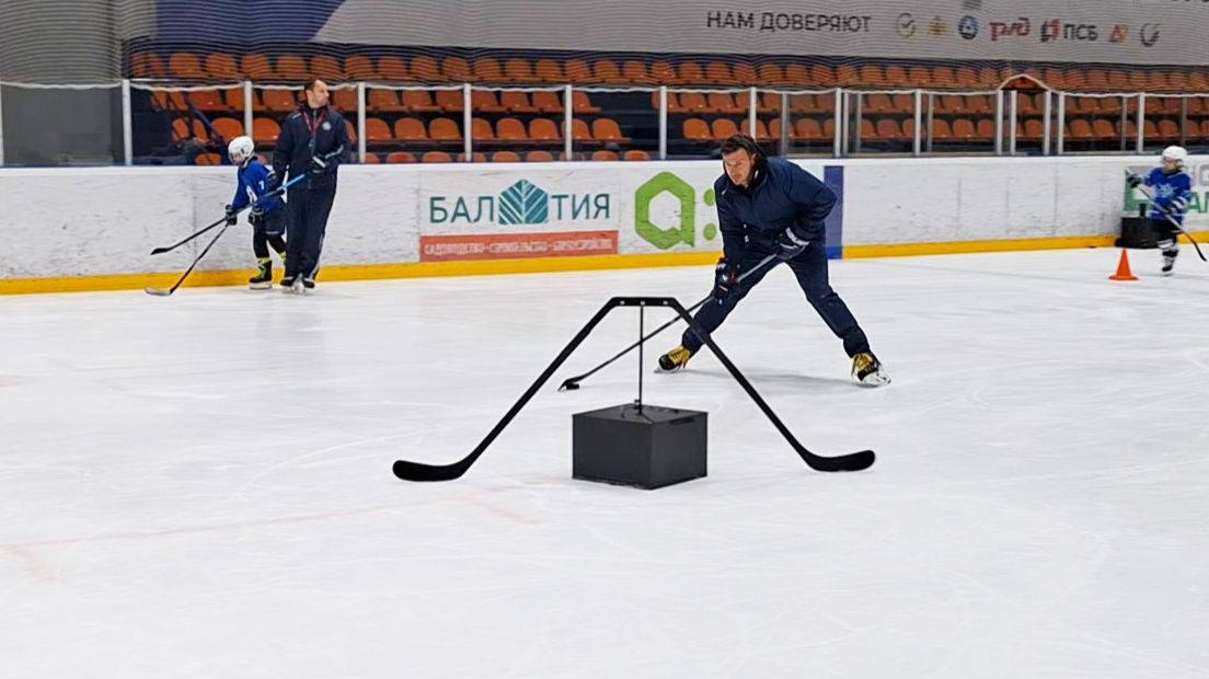 Тренировка хоккейной школы "Динамо 2015"