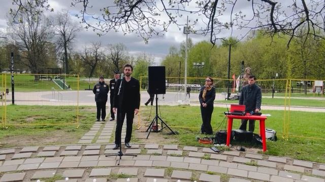 Дмитрийы Соболев - «Тишина» (автор Дмитрий Соболев)