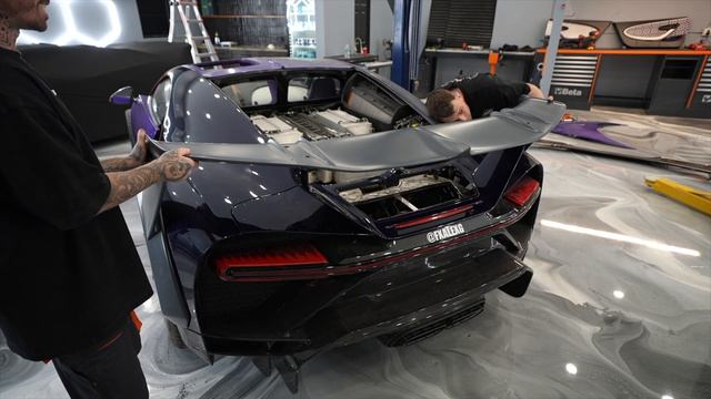 УСТАНОВКА ОБЕДИВКА ЗА 700 000 ДОЛЛАРОВ НА РАЗБИТЫЙ Bugatti CHIRON
