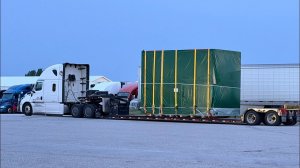 КАК ВЫЖИВАЕТ НЕМОЛОДОЙ БУРЯТ НА ЗАГНИВАЮЩЕМ ЗАПАДЕ Застрял в пустыне на 2 дня(
