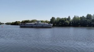 Прогулки на теплоходе