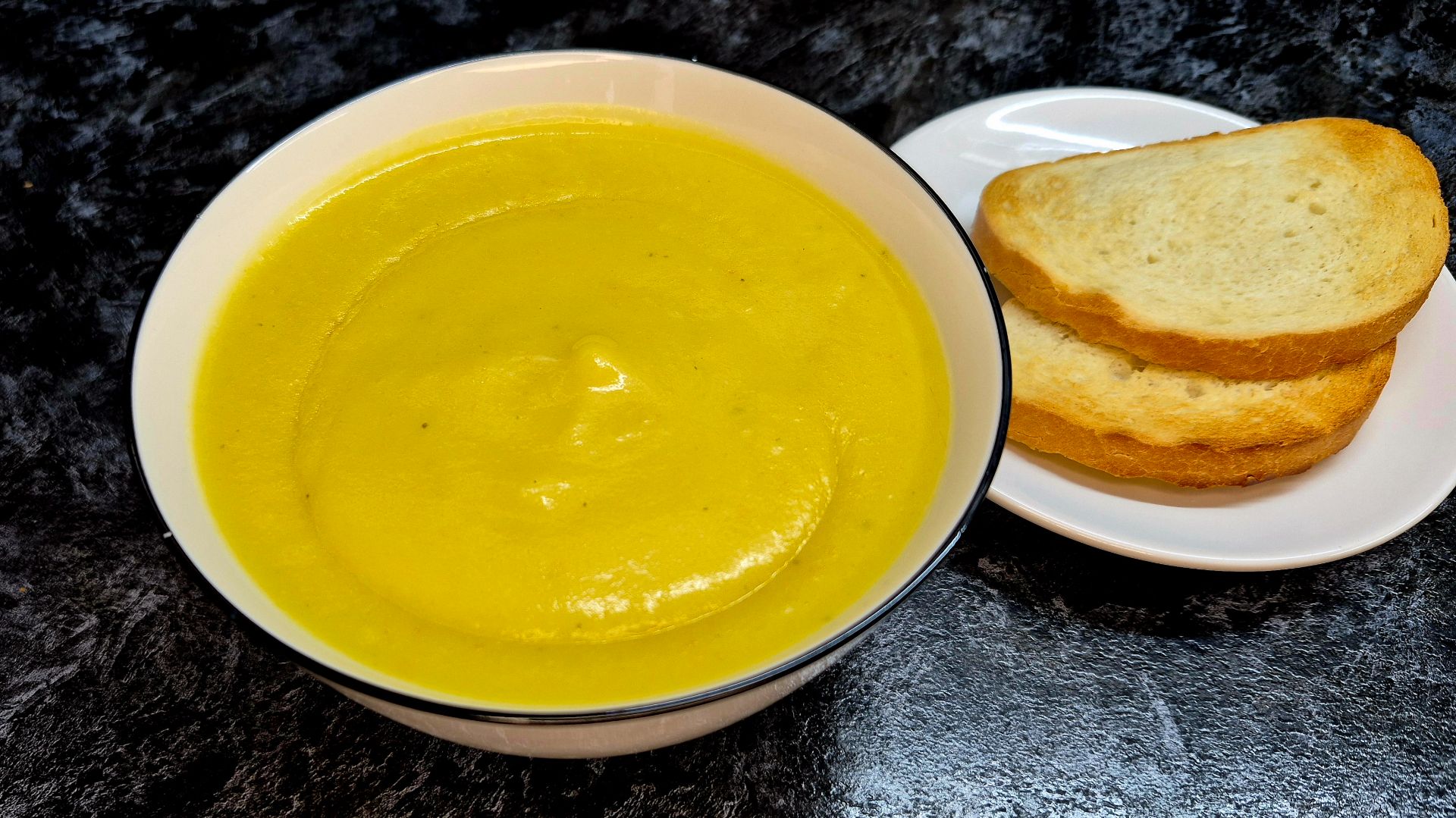 Легкий летний овощной суп - пюре без мяса на обед