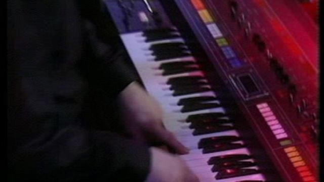 Eurythmics - Sweet Dreams