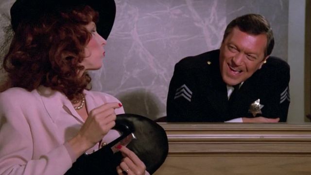 Звездный путь: Следующее поколение - 1 сезон 12 серия / Star Trek: TNG смотреть онлайн