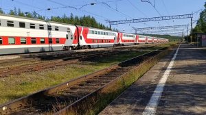 ЭП1 с поездом Санкт Петербург Мурманск