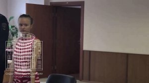 Суд назначил гулявшей голой по Москве блогерше 14 суток ареста.
