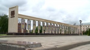 (Рыбинск-40) ПОРТРЕТ НА ГОРОДСКОЙ ДОСКЕ ПОЧЁТА