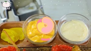 Мукбанг - десерты и курица и токпокки - яркие сладости
