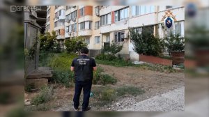 В Каспийске возбудили уголовное дело из-за гибели маленькой девочки, выпавшей из окна