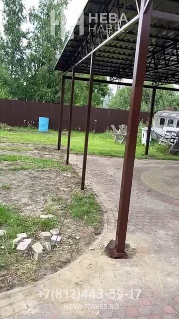 Односкатный навес из профнастила с боковыми стенками