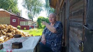 Привезли дрова Елене Ивановне