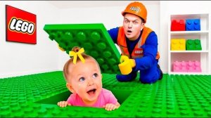 3-этажный дом из блоков LEGO! Ева помогает папе строить гигантский дом!