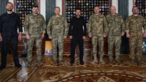 Зеленский опубликовал фотографию с бывшими и нынешними военными руководителями. Федорова в кадре нет