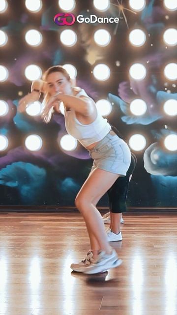 Урок танцев Hip-Hop под Cardi B — WAP | Надежда Сибирева GoDance Урок танцев Hip-Hop под Cardi B — WAP | Надежда Сибирева GoDance
