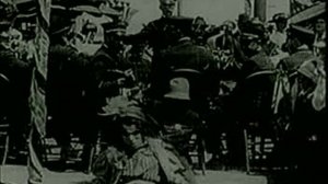 «Суетливый денёк» (A Busy Day, 1914) — редкая короткометражка Чаплина с Мэйбл Норманд 🎩