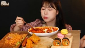 Мукбанг - жареная курица и токпокки - звуки еды, корейский стиль