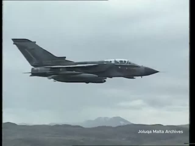 ROYAL AIR FORCE Strike Command смотреть онлайн