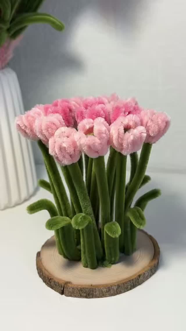Тюльпаны на подставке из синельной проволоки 💖 смотреть онлайн