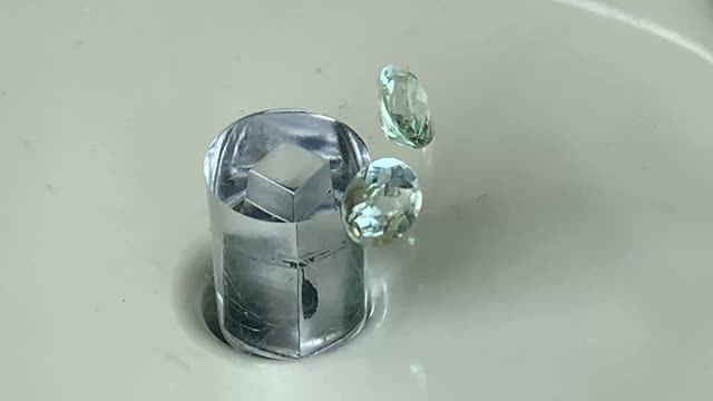 Овалы аквамарина 4х6 мм