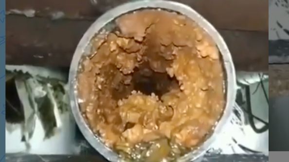 Какую воду ТЫ пьешь — 90% людей не знают правды. Какую воду ТЫ пьешь — 90% людей не знают правды.