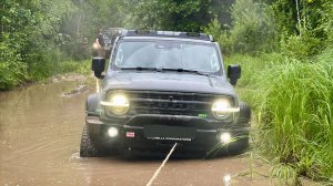 Ураган Бернадетт, лес, полный привод: Range Rover VELAR, RAPTOR, TANK 300 и другие на бездорожье