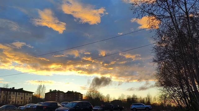 Люблю закаты больше чем рассветы.. смотреть онлайн