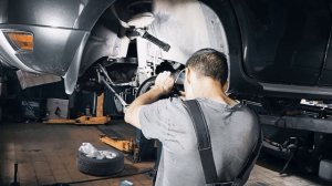 Замена задних тормозных колодок на Renault Duster