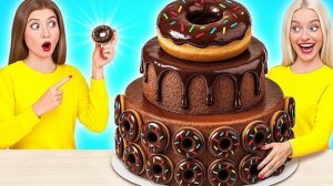 Челлендж Гигантская vs Крошечная еда | Съедобная Битва