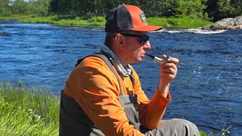 Обзор моего домашнего рабочего места #нахлыст #вязаниемушек #flyfishing #нахлыстовыемушки смотреть онлайн