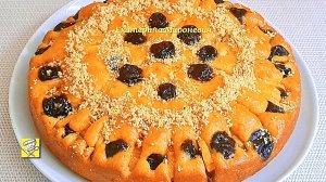 Яблочный пирог с черносливом.