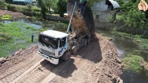 Строительство, засыпка водного канала