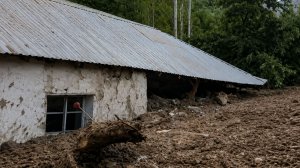 Большой сель сошел на жилые дома в Рушанском районе Таджикистана