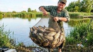 На эти насадки карась клюет как заколдованный! Топ-10 наживок на карася летом чтобы наловить много.