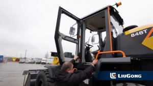 Фронтальный погрузчик Liugong 848T. Обзор.