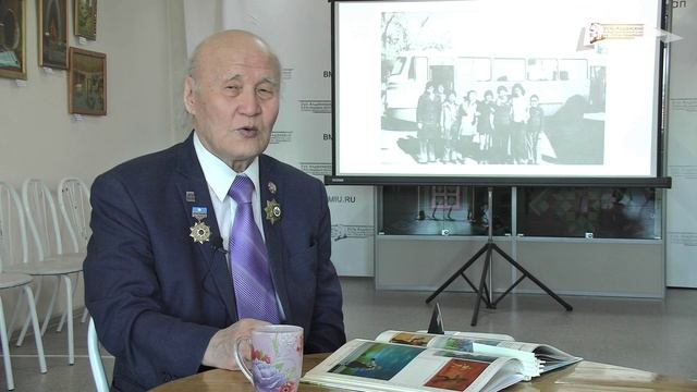 Култуура бэтэрээнэ кэпсиир. В.С. Парников.